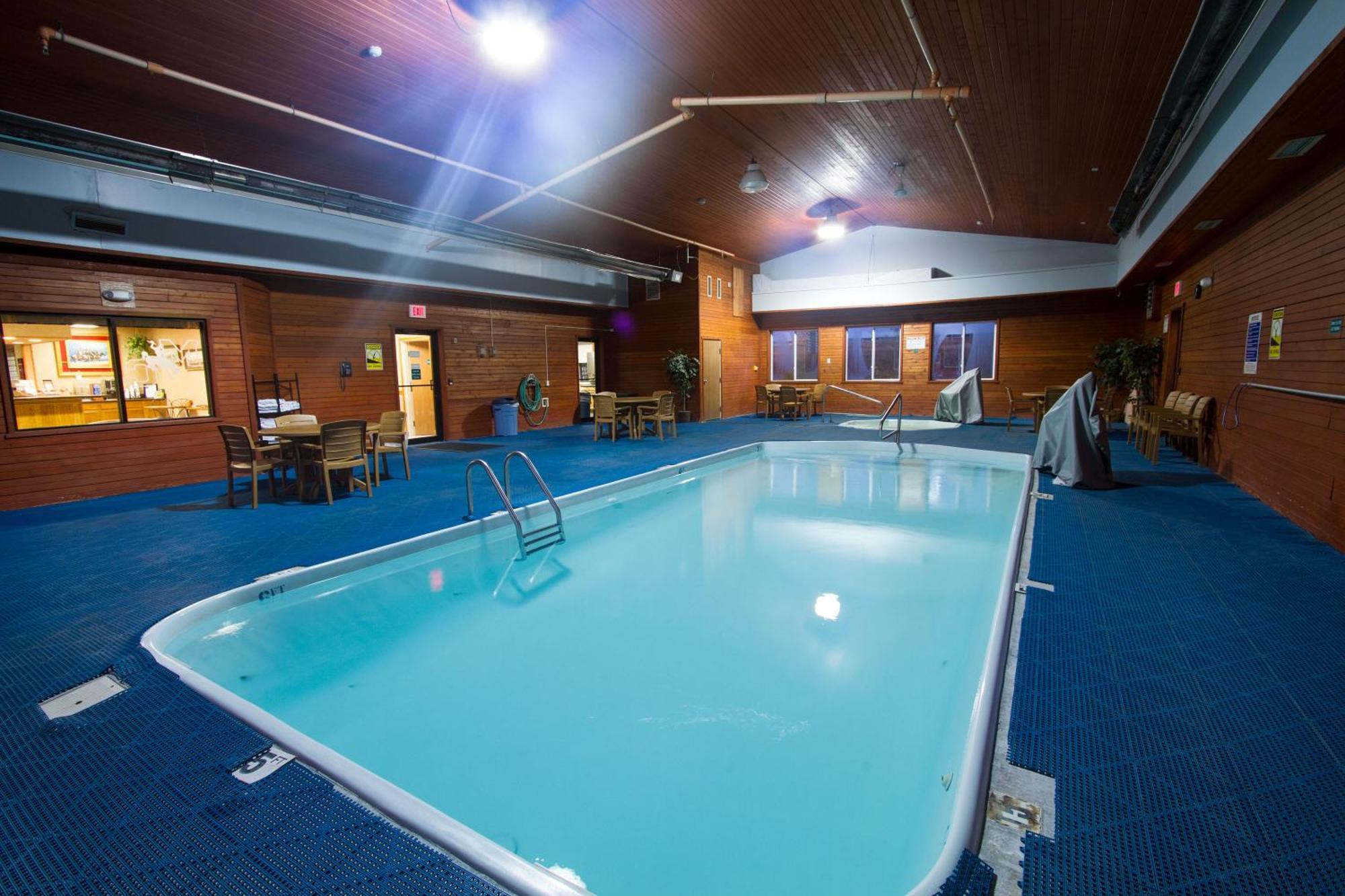 Miles City Hotel Экстерьер фото