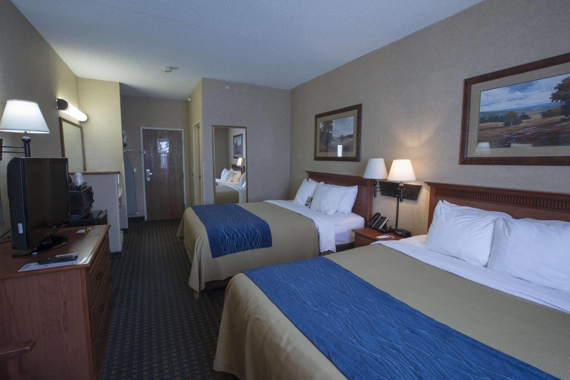 Miles City Hotel Экстерьер фото