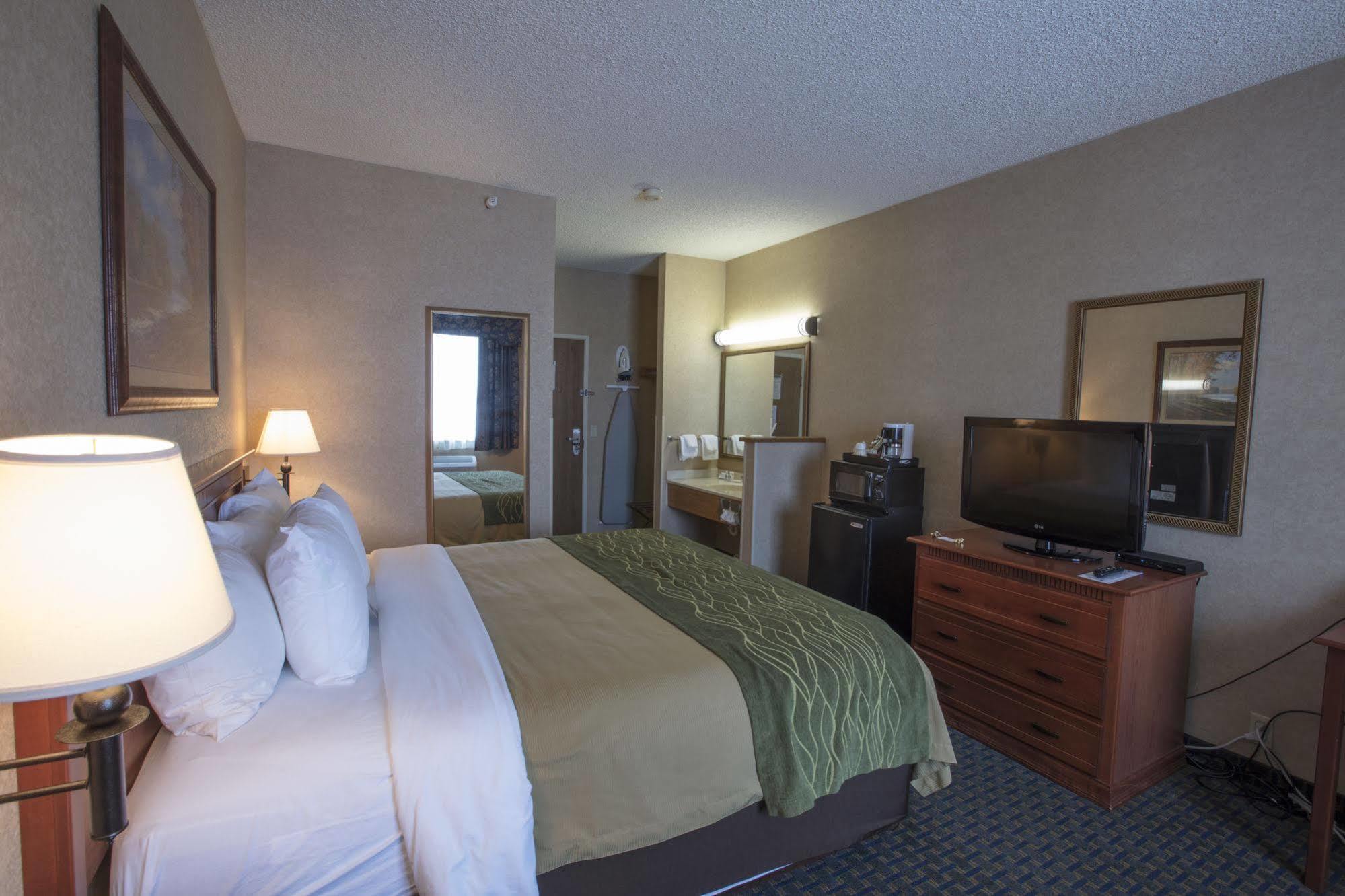 Miles City Hotel Экстерьер фото